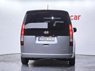 2025 Hyundai Staria I, серый, 4850111 рублей, вид 4
