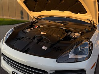 2019 Porsche Cayenne III, белый, 4650000 рублей, вид 3