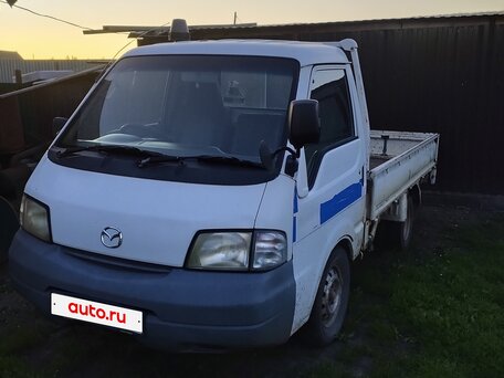 2001 Mazda Bongo, белый, 850000 рублей, вид 1