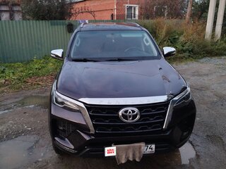 2021 Toyota Fortuner II Рестайлинг, коричневый, 4100000 рублей, вид 4