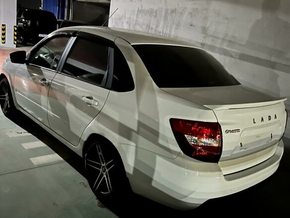 2023 Lada (ВАЗ) Granta I Рестайлинг, белый, 1110000 рублей - вид 6
