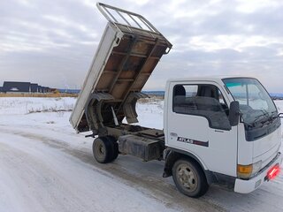 1994 Nissan Atlas, белый, 1300000 рублей, вид 1