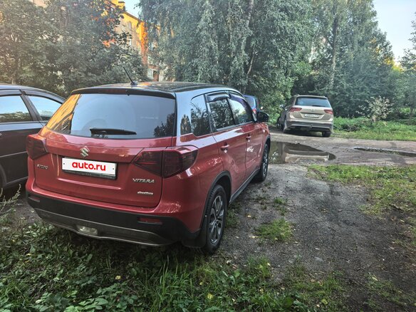 2020 Suzuki Vitara II Рестайлинг, красный, 2100000 рублей - вид 2