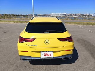 2020 Mercedes-Benz CLA 180 II (C118, X118), жёлтый, 2650000 рублей, вид 4