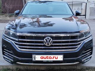 2019 Volkswagen Touareg III, чёрный, 5200000 рублей, вид 3