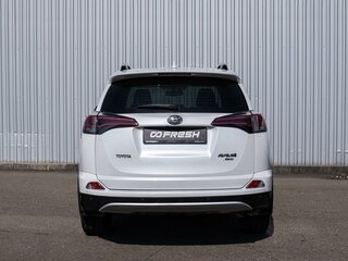 2019 Toyota RAV4 IV (XA40) Рестайлинг, белый, 2189000 рублей, вид 4