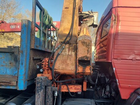 1993 КамАЗ 53212, красный, 1400000 рублей, вид 5