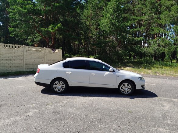 2010 Volkswagen Passat B6, белый, 780000 рублей - вид 18