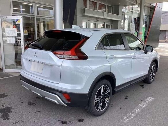 2023 Mitsubishi Eclipse Cross I Рестайлинг, белый - вид 5