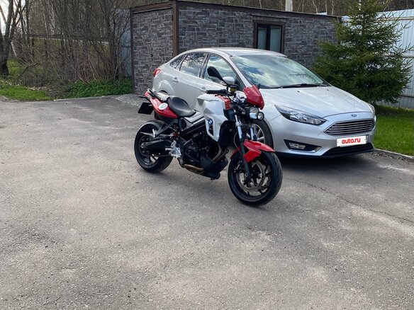 2012 BMW F 800 R, красный, 650000 рублей - вид 3