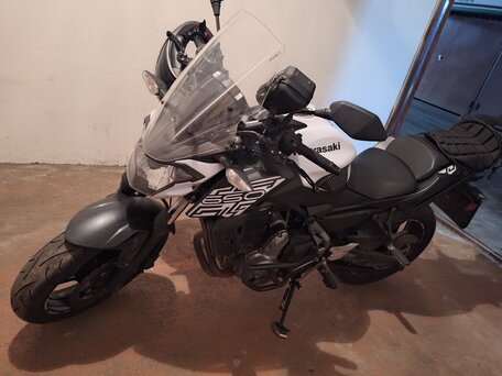 2019 Kawasaki Z 650, белый, 570000 рублей, вид 4