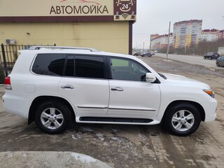 2015 Lexus LX 570 III Рестайлинг, белый, 5300000 рублей, вид 2