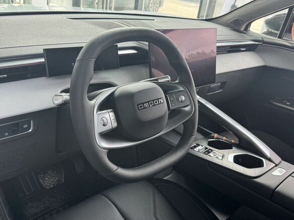 2026 Omoda C5 II, белый, 2349000 рублей - вид 8