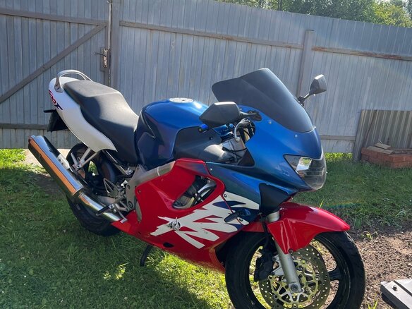 2000 Honda CBR 600F, синий, 350000 рублей - вид 1