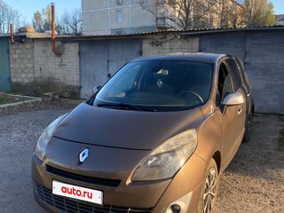 2010 Renault Scenic III, коричневый, 850000 рублей, вид 1