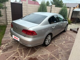 2011 Volkswagen Passat B7, серебристый, 1350000 рублей, вид 5