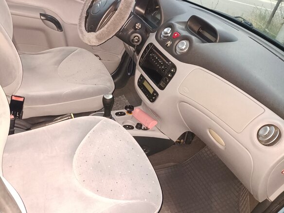 2003 Citroen C3 SensoDrive I, синий, 380000 рублей - вид 11