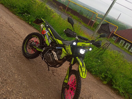 2022 Regulmoto Legend 300, зелёный, 253000 рублей, вид 2