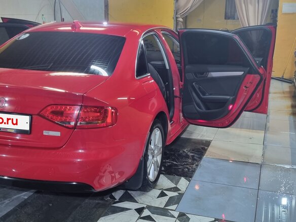 2010 Audi A4 IV (B8), красный, 1000000 рублей - вид 9