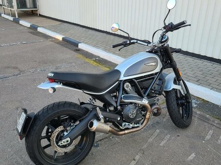 2017 Ducati Scrambler 800, серебристый, 700000 рублей, вид 3
