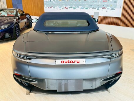 2024 Aston Martin DBS III, серый, 38300000 рублей, вид 3
