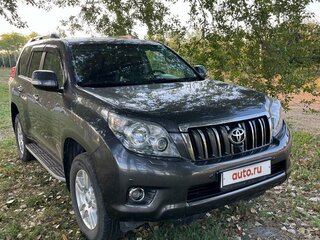 2011 Toyota Land Cruiser Prado 150 Series, серый, 2600000 рублей, вид 2
