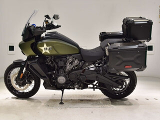 2022 Harley-Davidson Pan America, зелёный, 1250000 рублей, вид 2