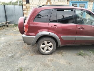 2004 Toyota RAV4 II (XA20) Рестайлинг, пурпурный, 705000 рублей, вид 4