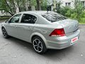 2010 Opel Astra H Рестайлинг, бежевый - вид 4