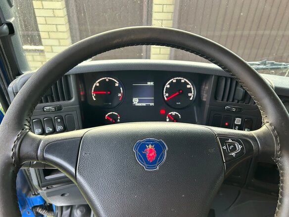 2011 Scania P-series, синий, 4000000 рублей - вид 12