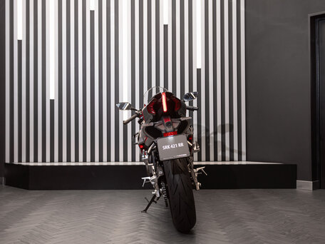 2026 QJMotor SRK 421 RR, красный, 629000 рублей, вид 4