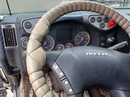2008 Iveco Stralis, чёрный, 1800000 рублей, вид 5