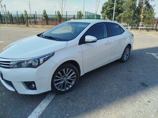 2014 Toyota Corolla XI (E160, E170, E180), белый, 950000 рублей, вид 2