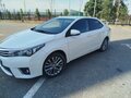 2014 Toyota Corolla XI (E160, E170, E180), белый, 950000 рублей - вид 1