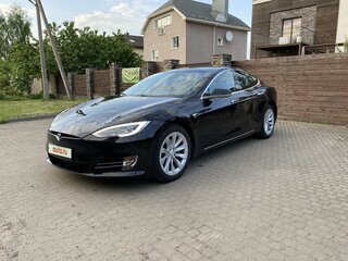 2018 Tesla Model S 75D I Рестайлинг, чёрный, 3180000 рублей, вид 1