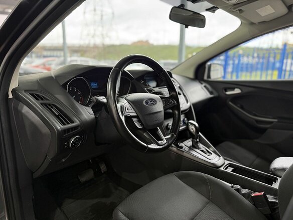 2017 Ford Focus III Рестайлинг, серый, 1099000 рублей - вид 14
