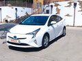 2016 Toyota Prius IV (XW50), белый, 1750000 рублей