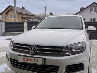2012 Volkswagen Touareg II, белый, 2750000 рублей, вид 4