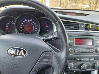 2016 Kia Ceed II Рестайлинг, чёрный, 839000 рублей, вид 4