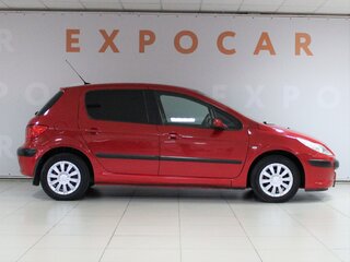 2006 Peugeot 307 I Рестайлинг, красный, 515000 рублей, вид 4