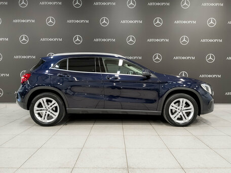2017 Mercedes-Benz GLA 250 I (X156), синий, 2265000 рублей, вид 4