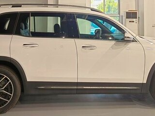 2022 Mercedes-Benz EQB 350 I, белый, 7500000 рублей, вид 3