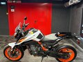 2021 KTM 890 Duke R, белый, 770000 рублей - вид 7