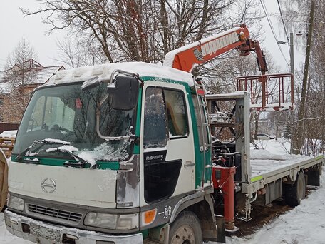 1997 Hino Series 500 (Ranger), белый, 2250000 рублей, вид 2