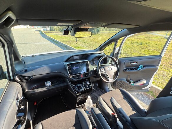 2019 Toyota Noah III (R80) Рестайлинг, белый - вид 6