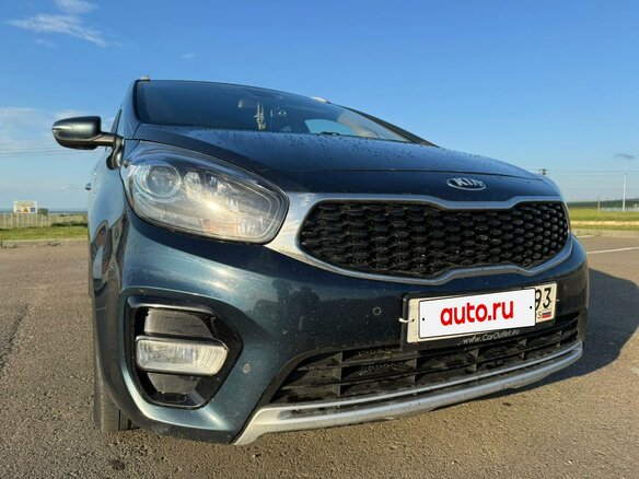 2018 Kia Carens III (RP), синий, 2000000 рублей - вид 3