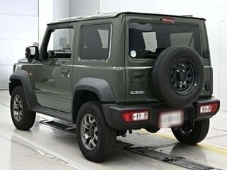 2023 Suzuki Jimny Sierra IV, зелёный, 1550000 рублей, вид 3