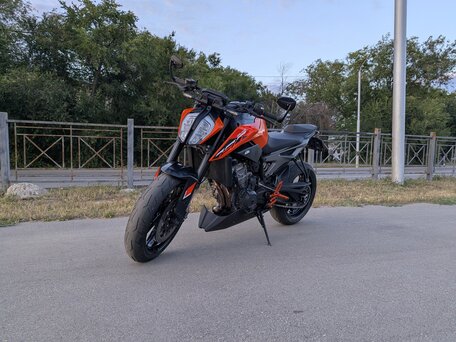 2023 KTM 790 Duke, оранжевый, 615000 рублей, вид 3
