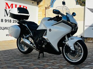 2012 Honda VFR 1200, белый, 920000 рублей, вид 1