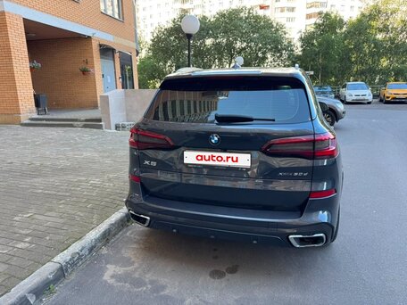 2022 BMW X5 30d IV (G05/G18), серый, 8900000 рублей, вид 4